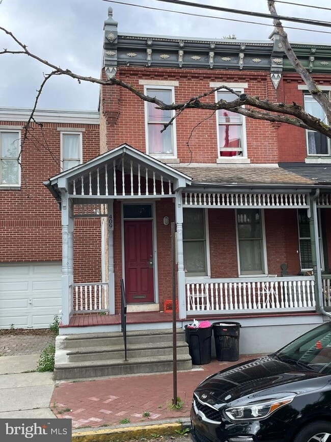 Primary Photo - 409 S 7th St
