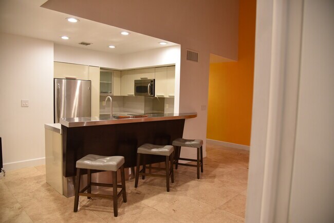 Building Photo - 15315 Loch Isle Dr W