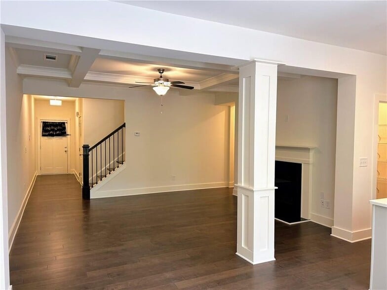 Building Photo - 5336 Brooklands Dr