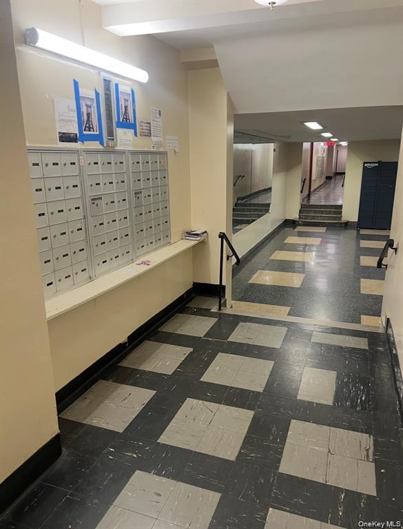 Building Photo - 89-20 55th Ave