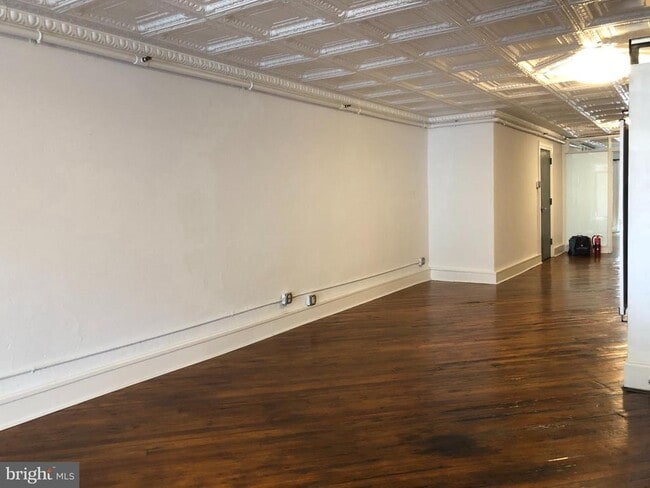 Building Photo - 126 Market St