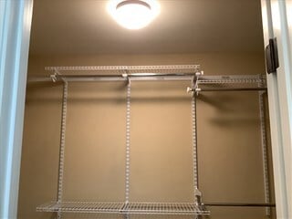 Building Photo - 174 Largess Ln
