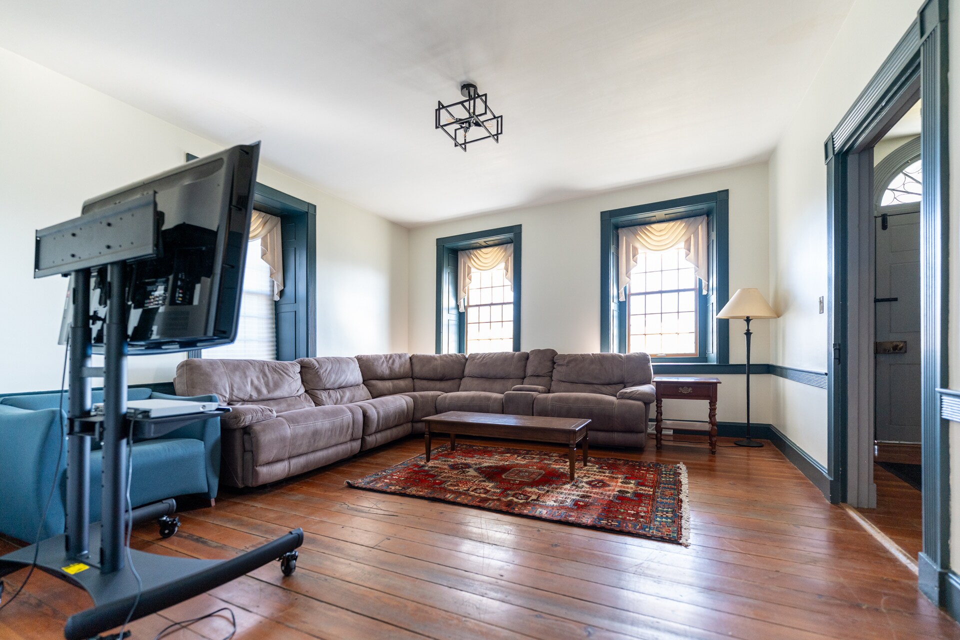 1st floor Living Area 1 - 2200 Strickler Rd