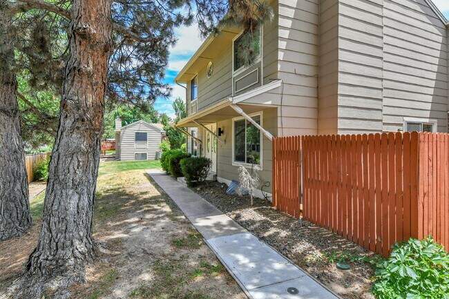 Building Photo - $2,795.00 - 4 Bedroom, 3 Bathroom, Single ...