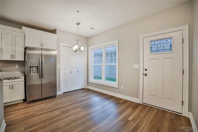 Building Photo - 275 Northill Dr