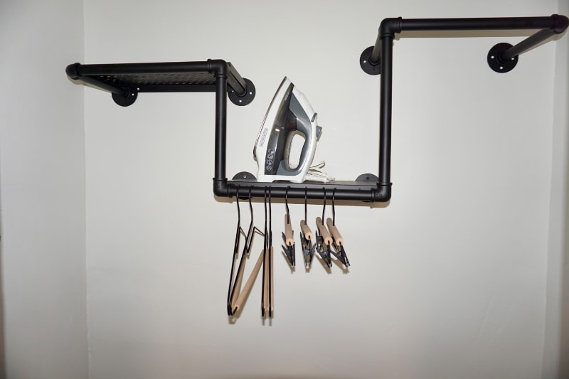 Building Photo - 326 Wilkinson Dr SE