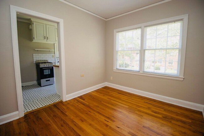 Building Photo - Bright & Modern Renovated 1-Bedroom Condo ...