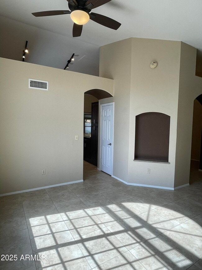 Building Photo - 4137 E Nighthawk Wy