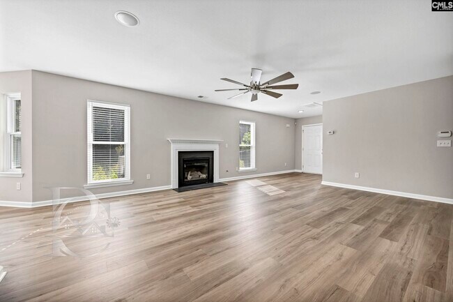 Building Photo - 1039 Glencroft Dr
