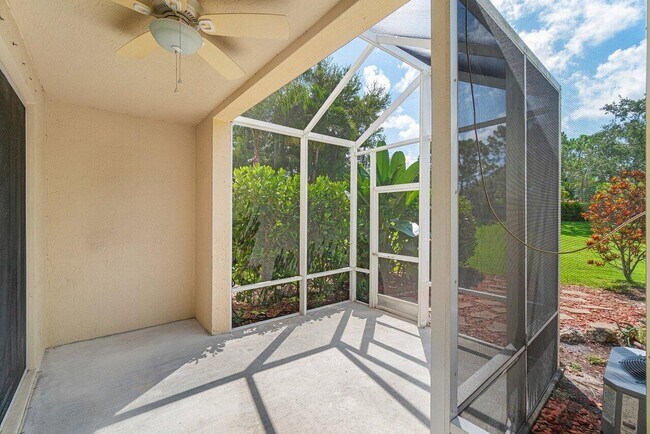 Building Photo - 8080 Briantea Dr