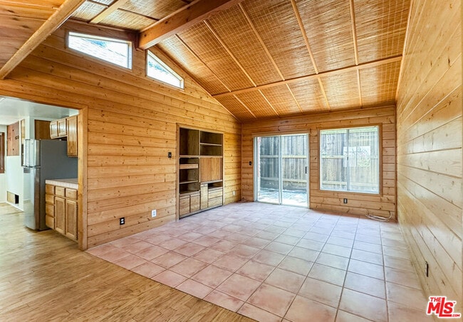 Building Photo - 3124 Veteran Ave