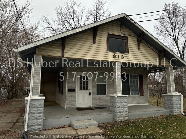 Primary Photo - 813 N Jenison Ave