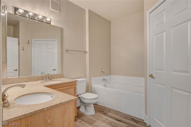 Building Photo - 10550 W Alexander Rd