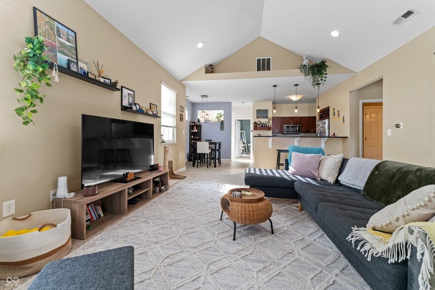 Building Photo - 2322 N Pennsylvania St