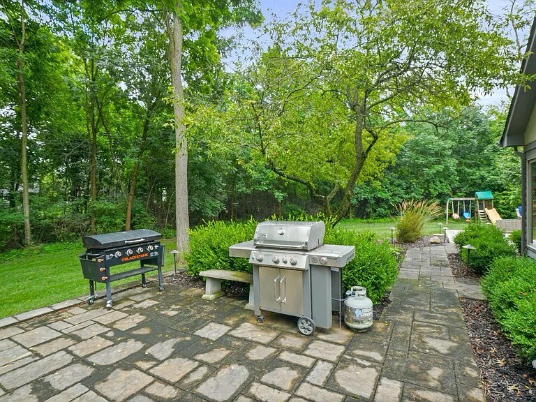 Building Photo - 7832 Country Brook Ln