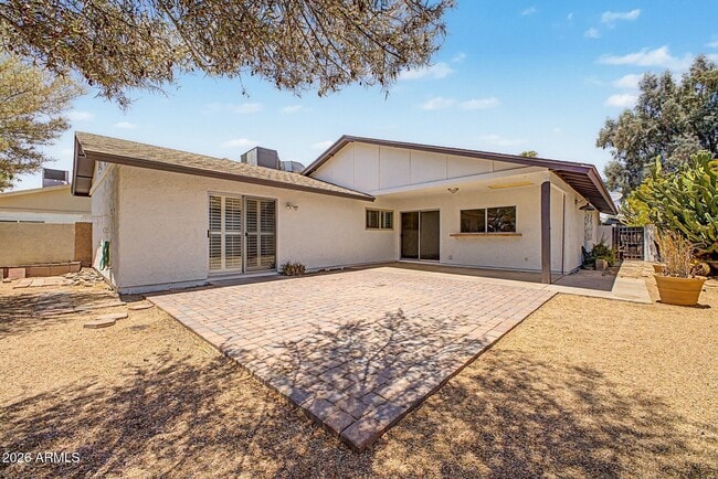 Building Photo - 8689 E Roosevelt Cir