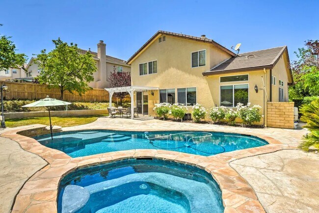Primary Photo - 26338 Oakdale Canyon Ln