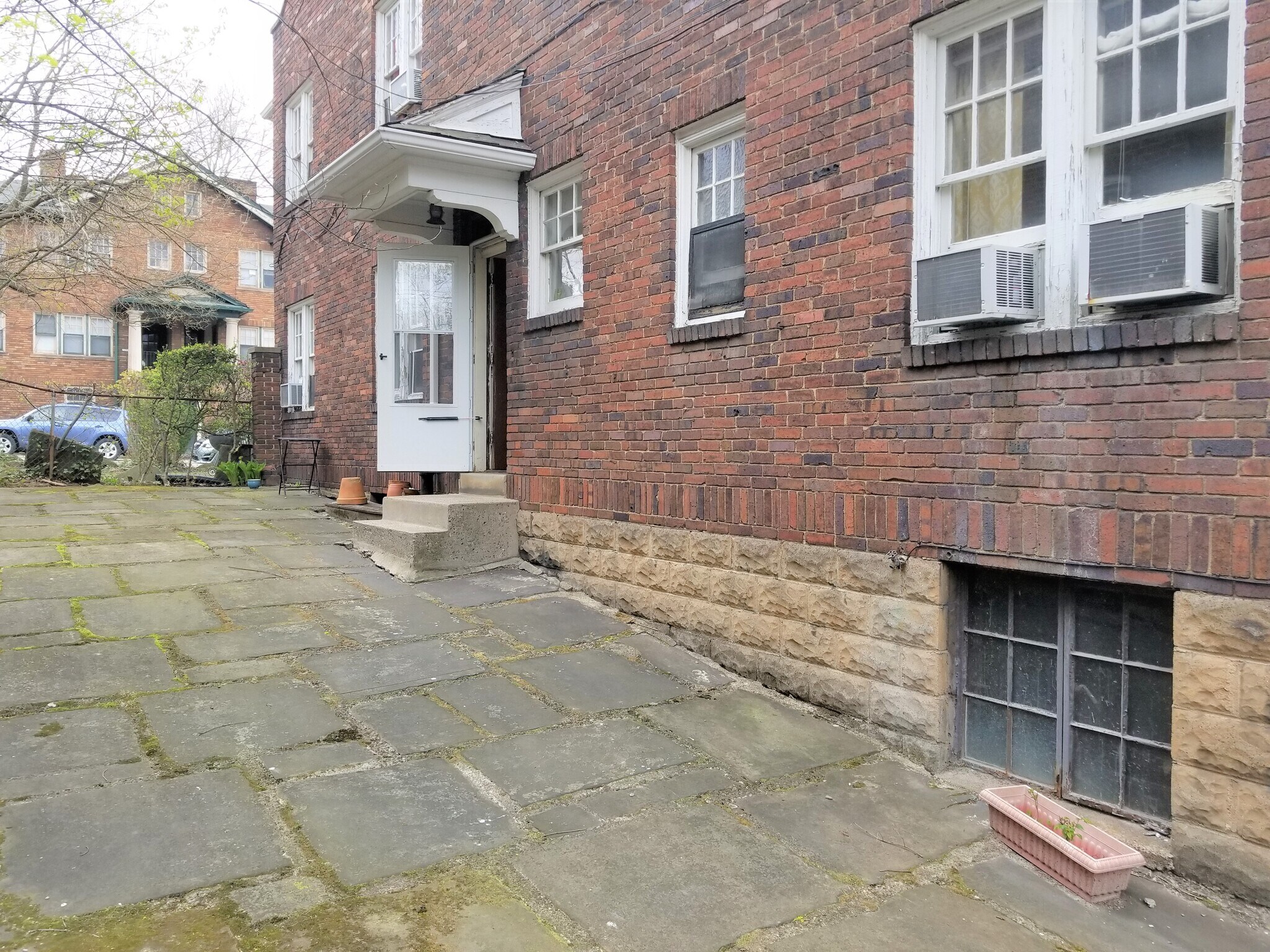 Building Photo - 1405 Severn St