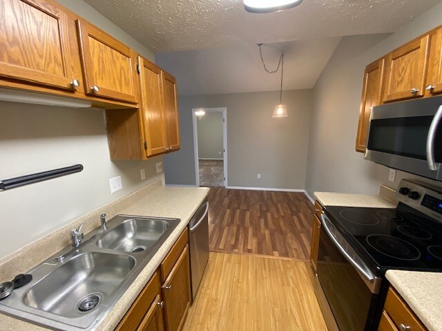 Building Photo - 2933 Billings Way