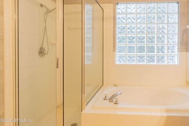 Building Photo - 433 Brody Cove Trail