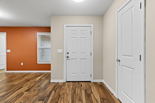 Building Photo - 1598 26th St