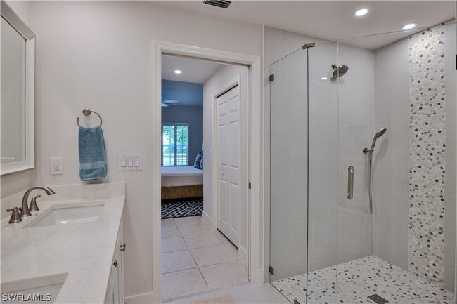 Building Photo - 988 Egrets Run