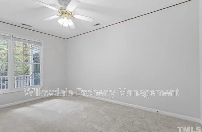 Building Photo - 3313 Kudrow Ln