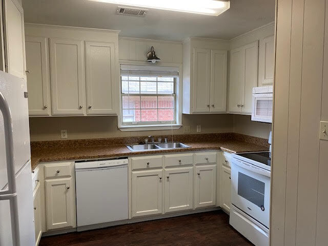 Building Photo - 307 Mildred St