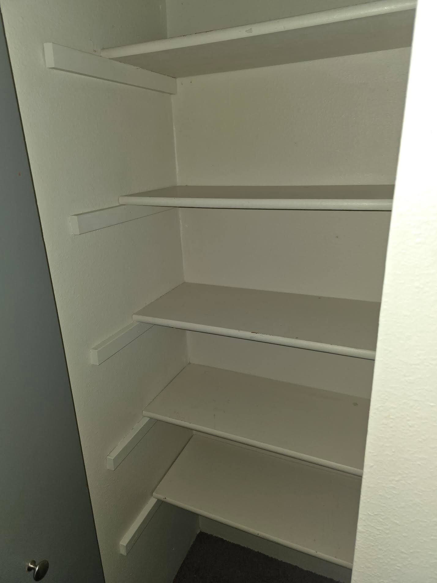 Building Photo - 350 SE Dimick St