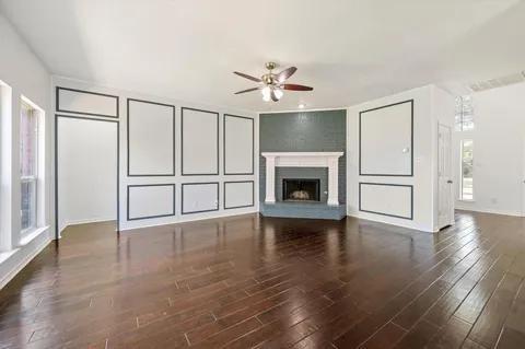 Building Photo - 1533 Tanglewood Dr