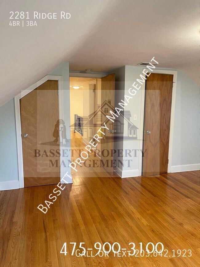 Building Photo - 2281 Ridge Rd