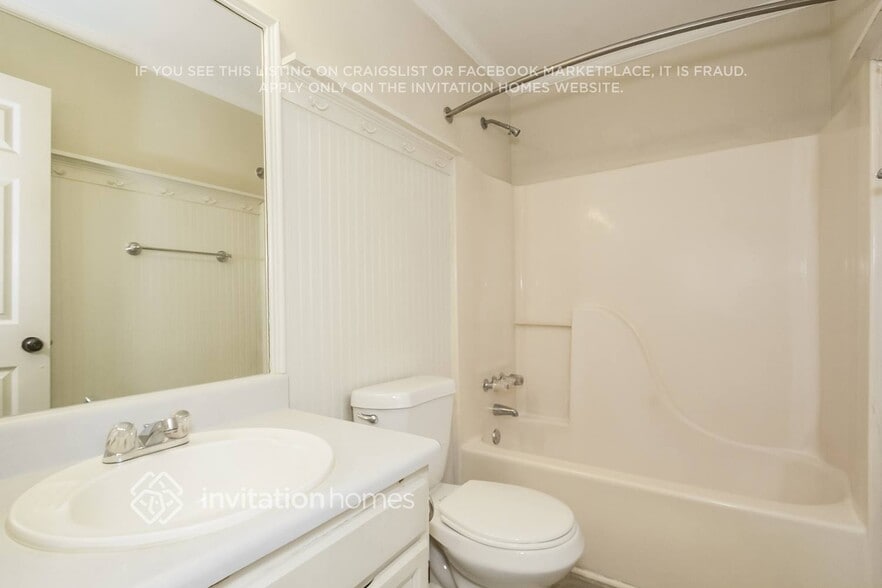 Building Photo - 4402 Marci St