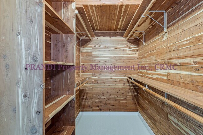 Building Photo - Woodacre Retreat Like Home with Views and ...