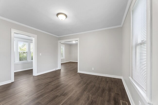 Building Photo - 2474 4th St