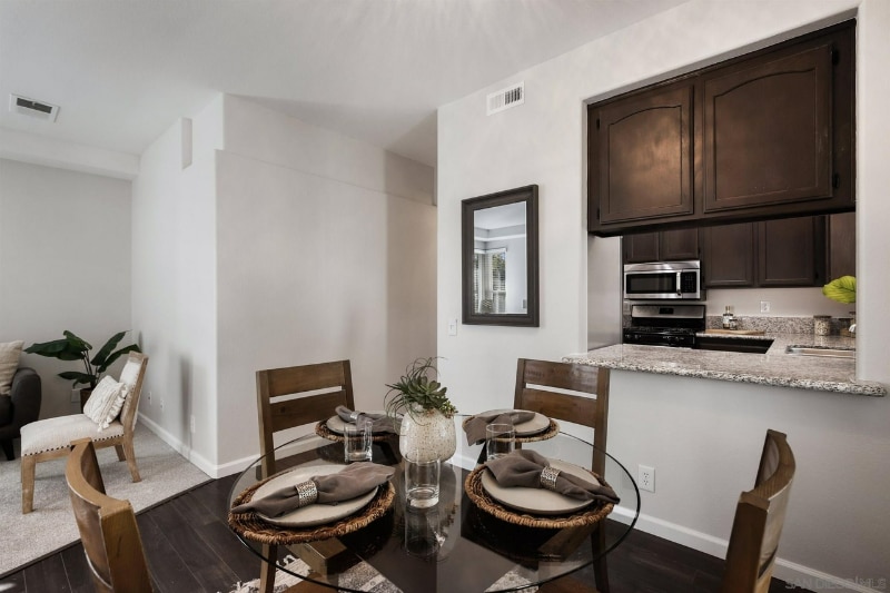 Building Photo - 2395 Rancho Del Oro Rd