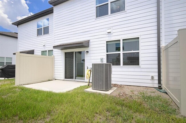 Building Photo - 11822 Throttle Pl