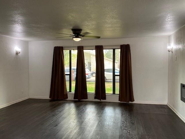 Building Photo - 2315 Jimmydee Dr