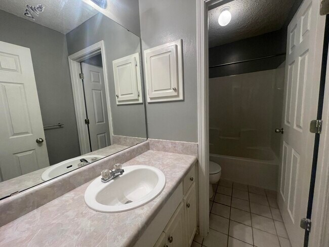 Building Photo - 5196 Whitehurst Ln