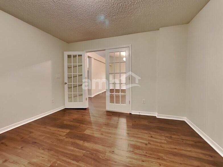 Building Photo - 10157 Rising Mist Ln