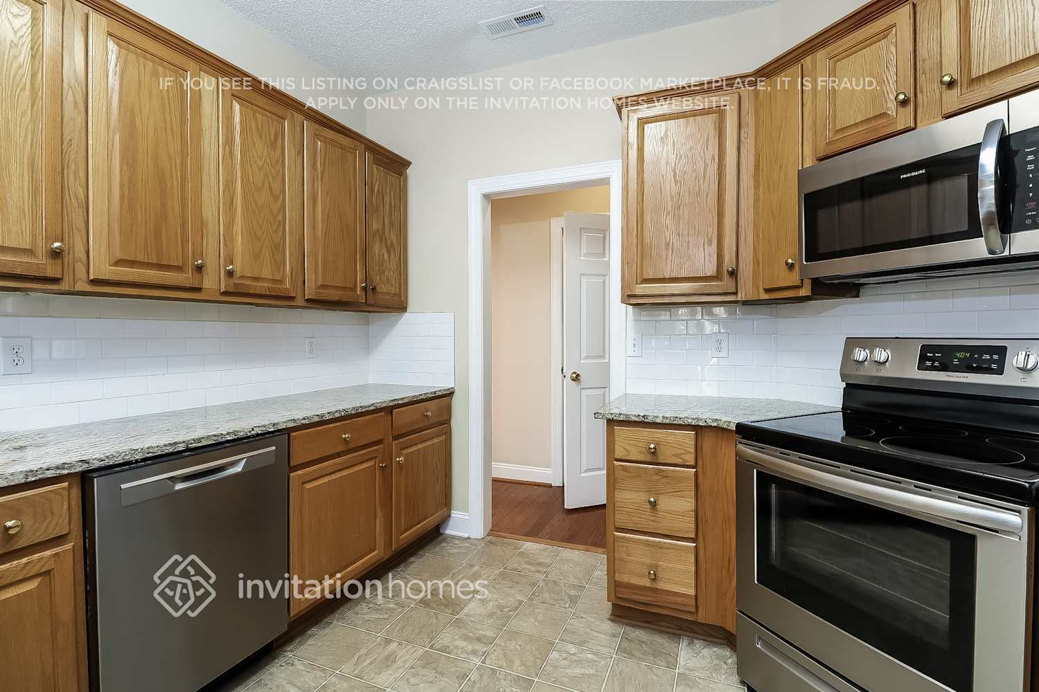 Building Photo - 1201 Chandlers Field Dr