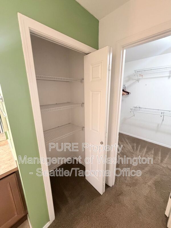 Building Photo - 1725 SW 346th Pl