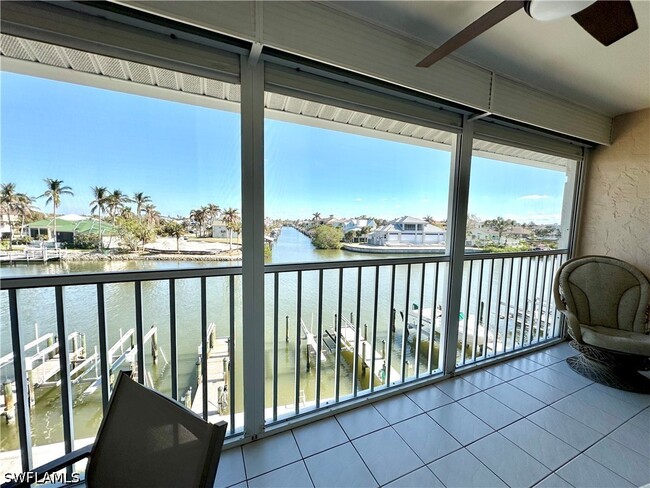 Building Photo - 10686 Gulf Shore Dr