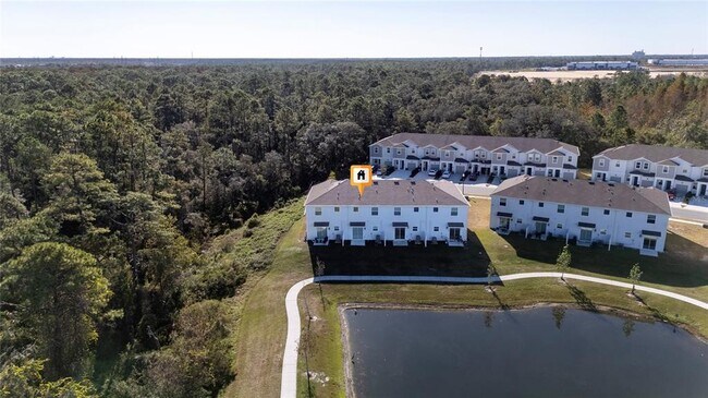 Building Photo - 7405 Stone Crk Trl