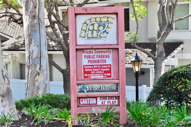 Building Photo - 2470 Coventry Cir