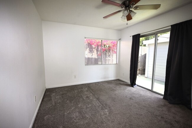 Building Photo - 1604 E Palm Ave