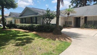 Building Photo - 4303 Inwood Landing Dr