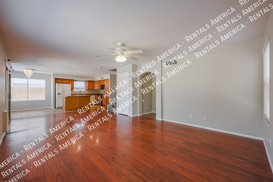 Building Photo - 12438 W Rancho Dr