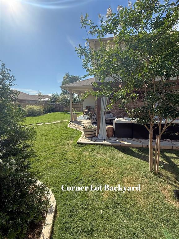 Building Photo - 148 Callado Cir
