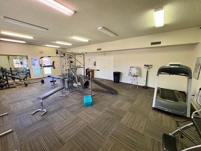 Building Photo - 8940 W Olive Ave