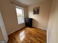 Building Photo - 540 S 48th St